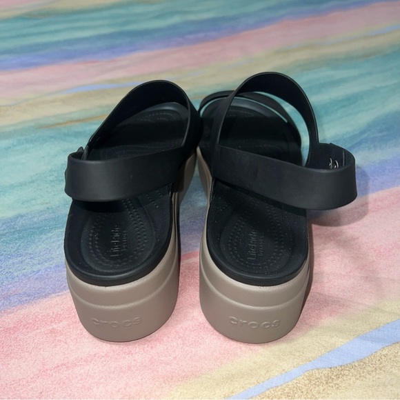 Crocs Brooklyn Low Wedge Platform Sandal Black / Mushroom Tan Size 11 - Picture 6 of 8